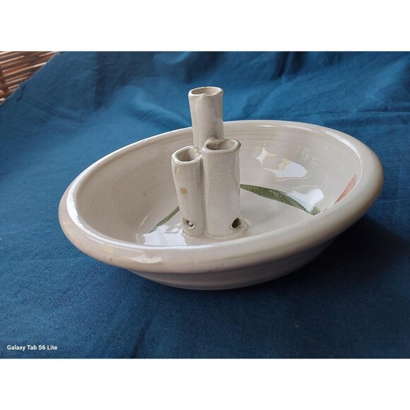 Studio pottery ikebana vase white red and yellow flowers floral greenery display - Picture 4 of 7